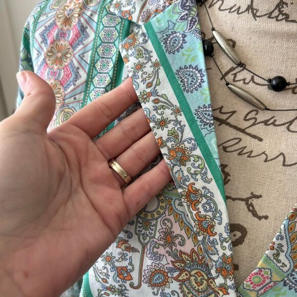 Victoria's Secret Colorful Pasiley Printed Long-Sleeved Sleep/Night Top - Picture 4 of 8